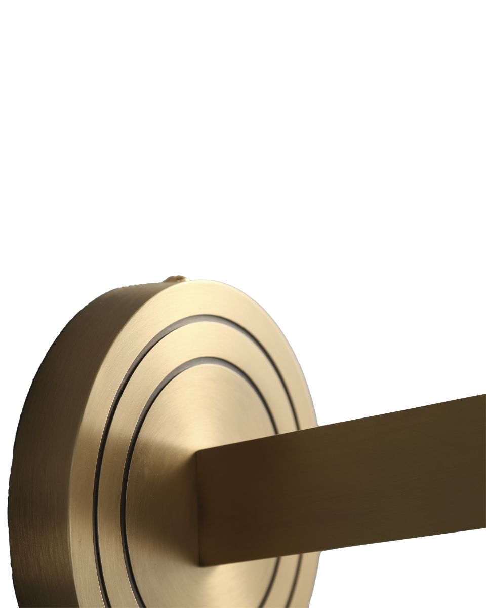 Бра Moderli Brass V11015-1W
