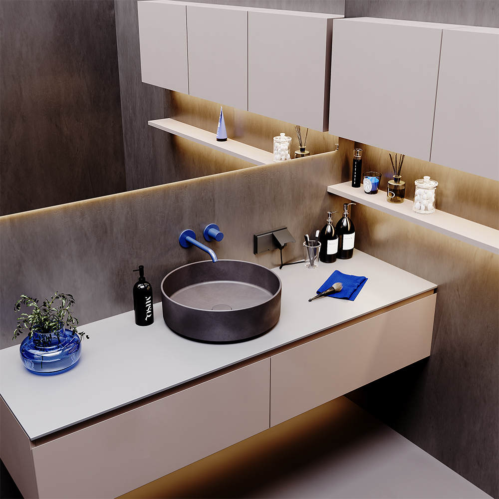 Розетка с защитными шторками и крышкой Voltum S70 VLS040306