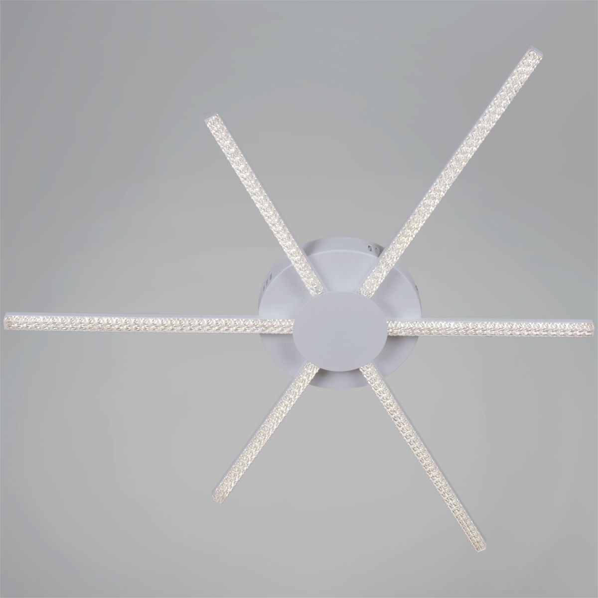 Потолочная люстра Reluce 06537-0.3-3+3 WH