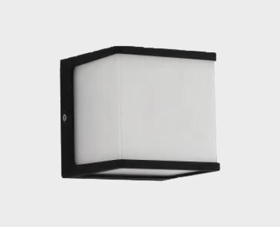 Уличный настенный светильник Italline IT3007B