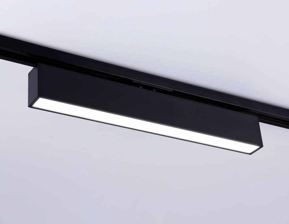Трековый однофазный светильник Ambrella Light Track System GL6777