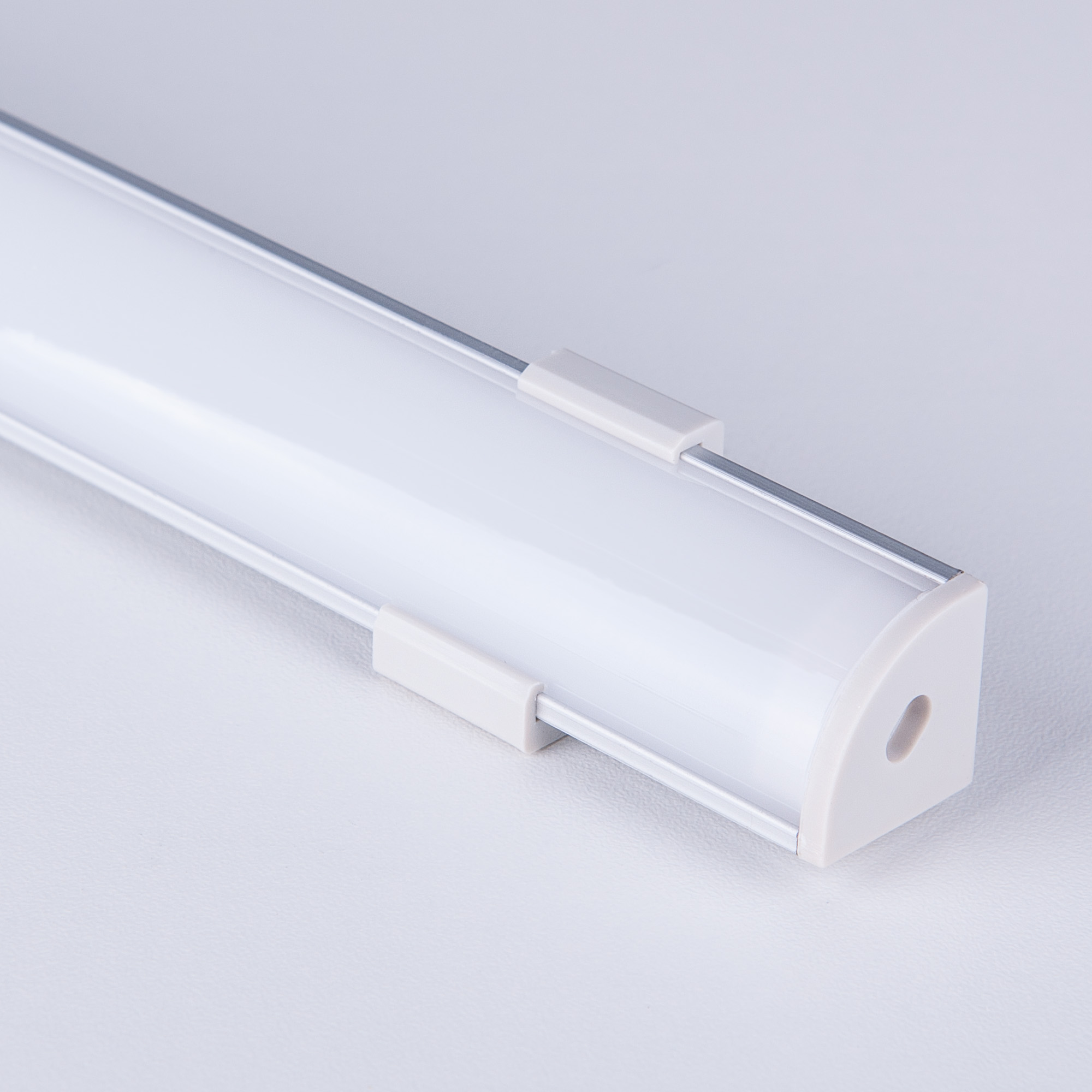 Профиль угловой алюминиевый Elektrostandard LL-2-ALP008 4690389130908