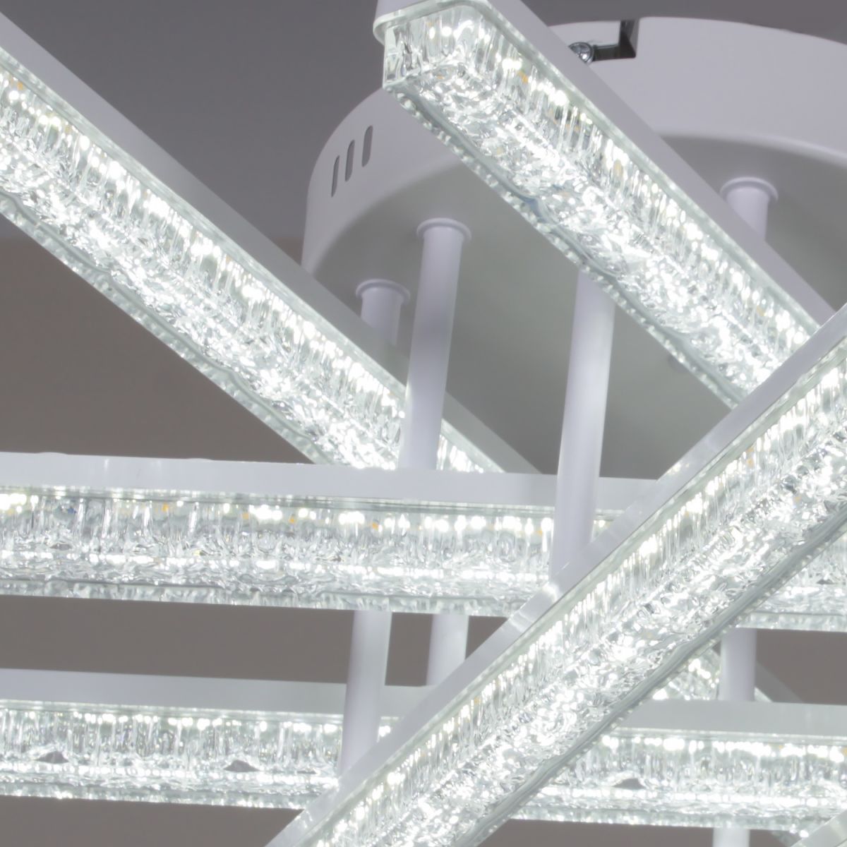 Потолочный светильник Reluce 78290-0.3-04 WH