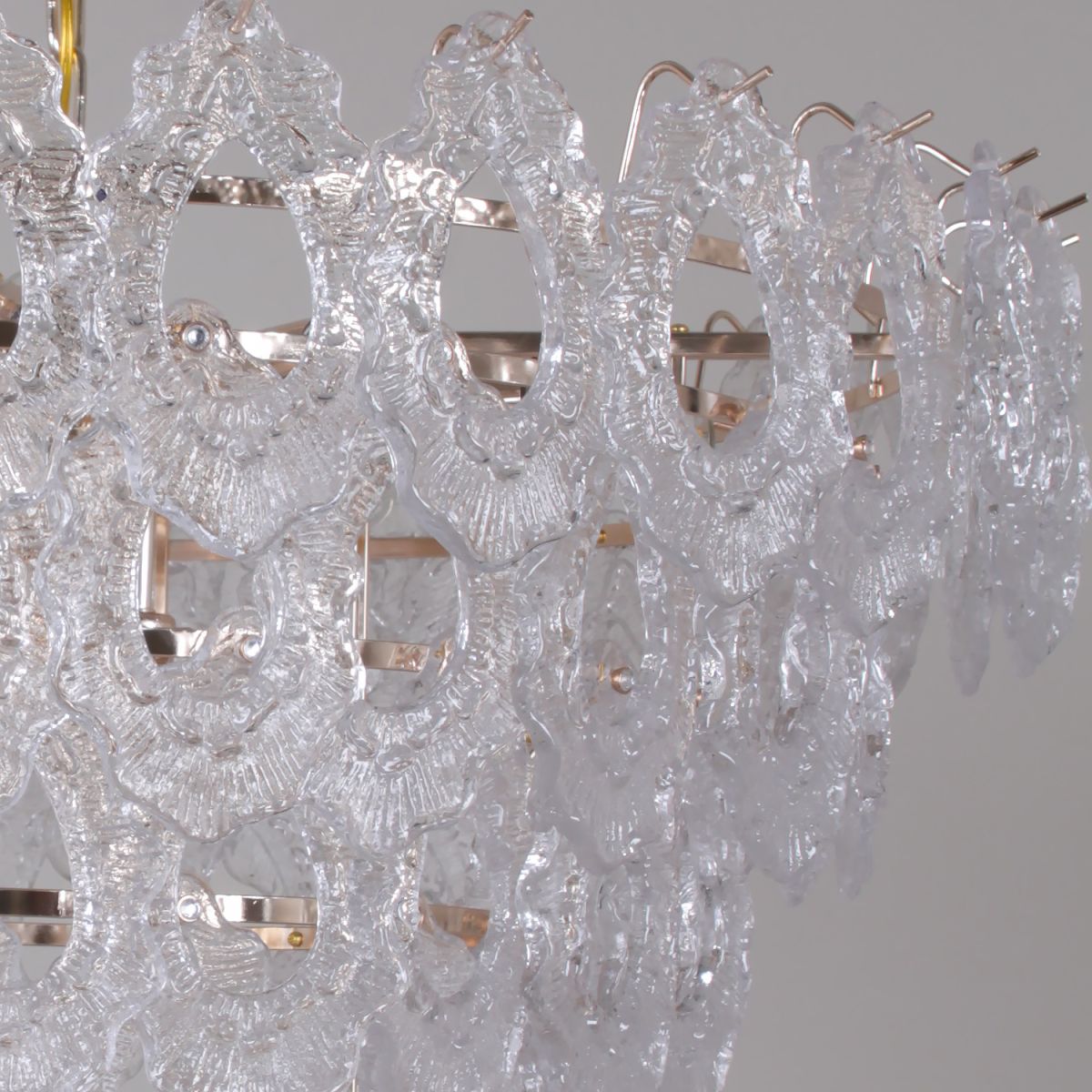 Подвесная люстра Reluce 09502-0.4-600