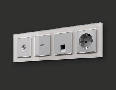 Комплект механизма компьютерной розетки RJ-45 экранированной с автоматической защитной шторкой Alfa Серебро глянец Quant Ambrella Volt MA412005 (AP4120, VM185)