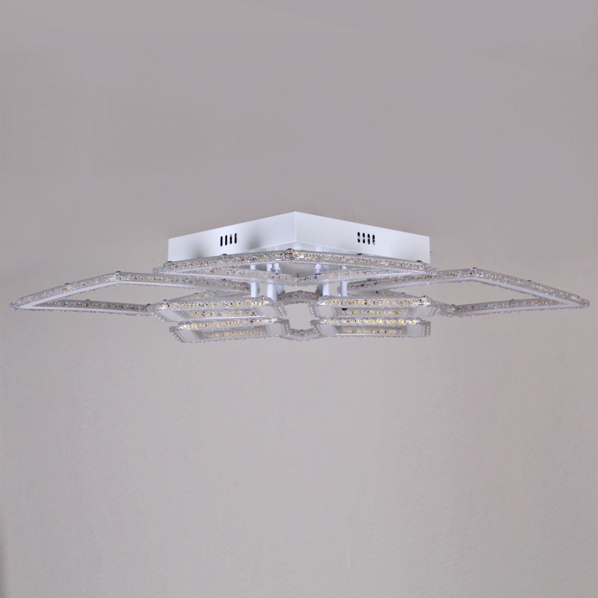 Потолочная люстра Reluce 55678-0.3-4+4