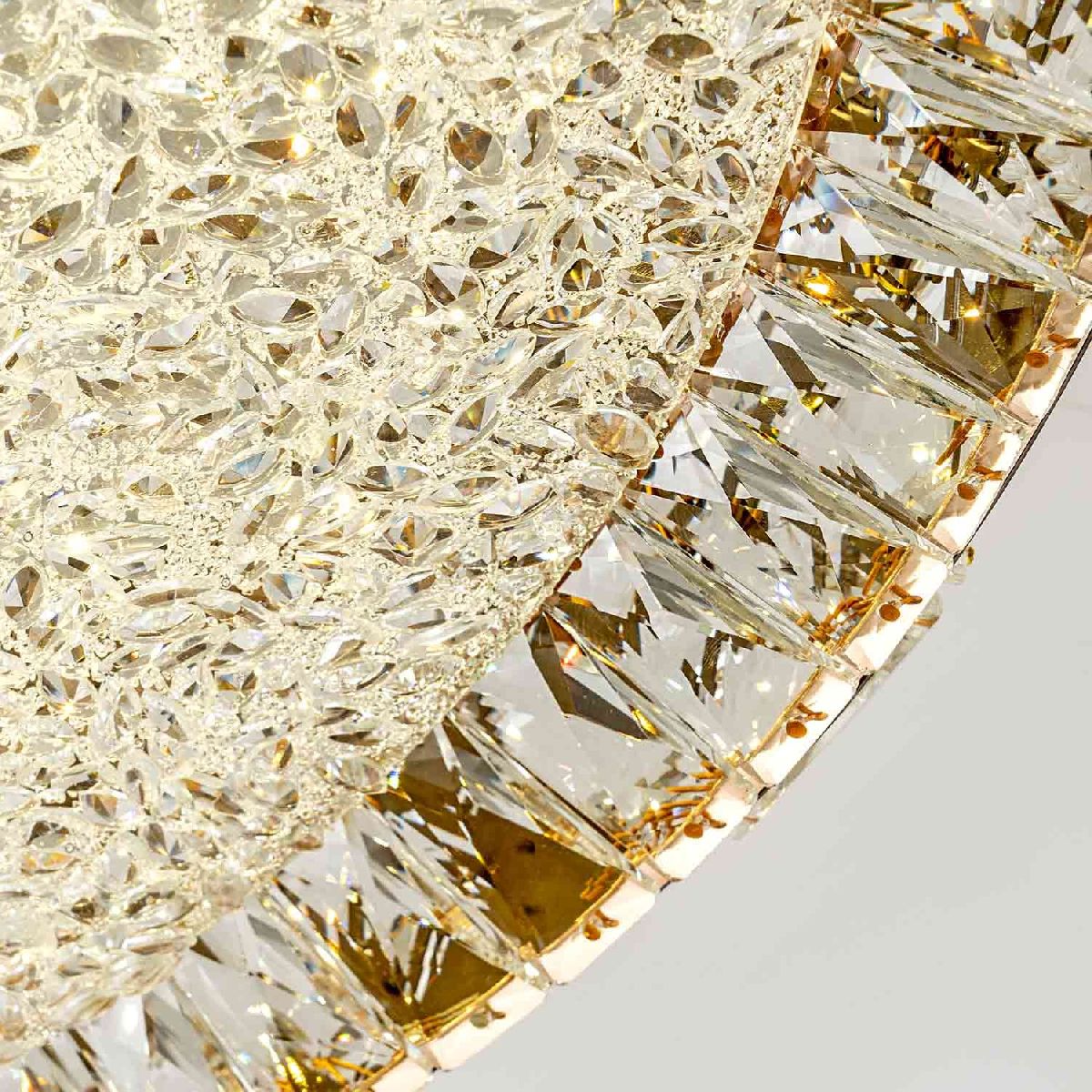 Потолочная люстра Modelux ML.2304.700 GD