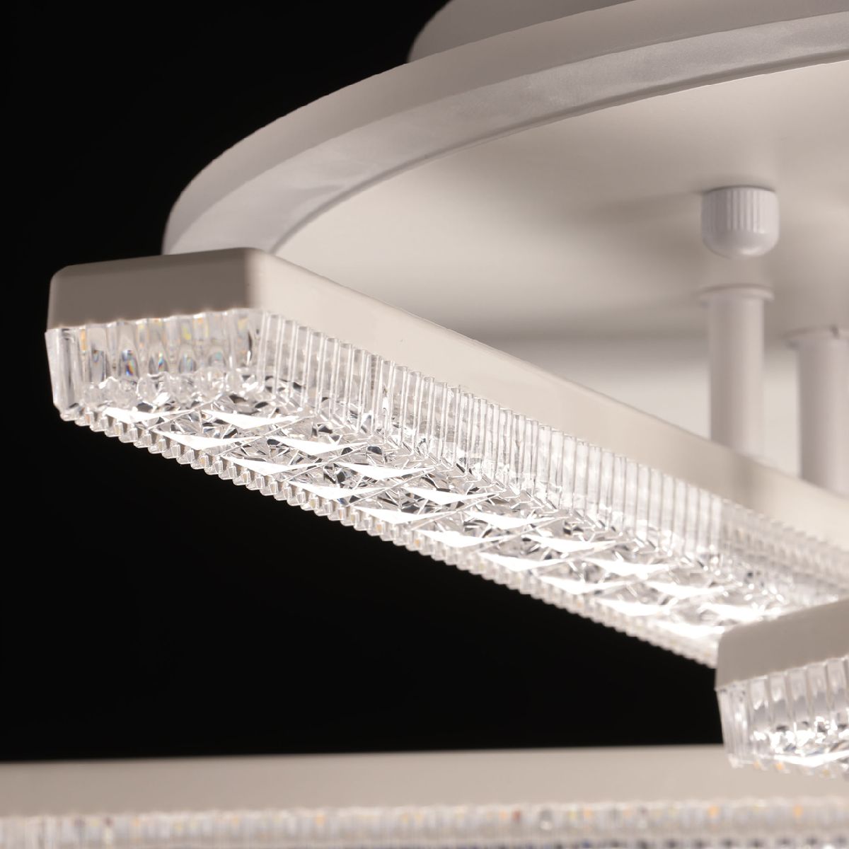 Потолочная люстра De Markt Оскар 510012106