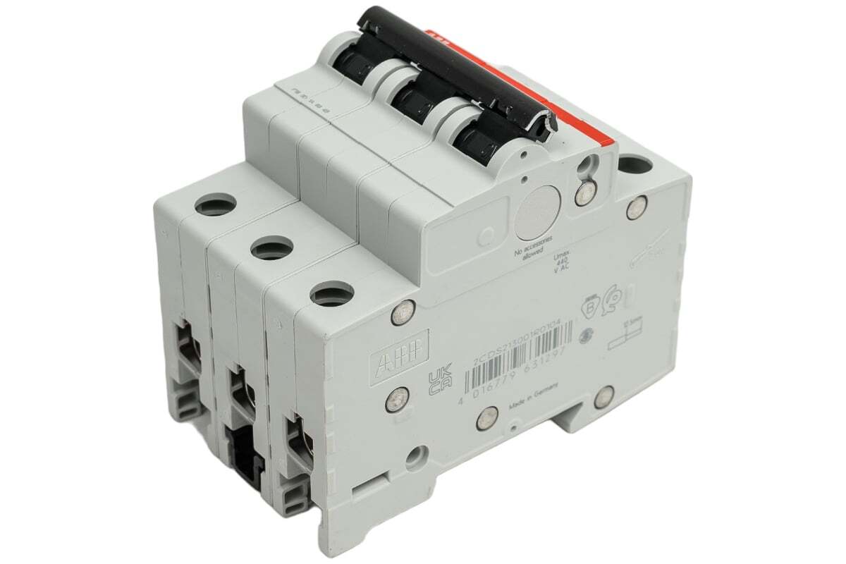 Автоматический выключатель ABB SH203 3-полюсный C10 6кА