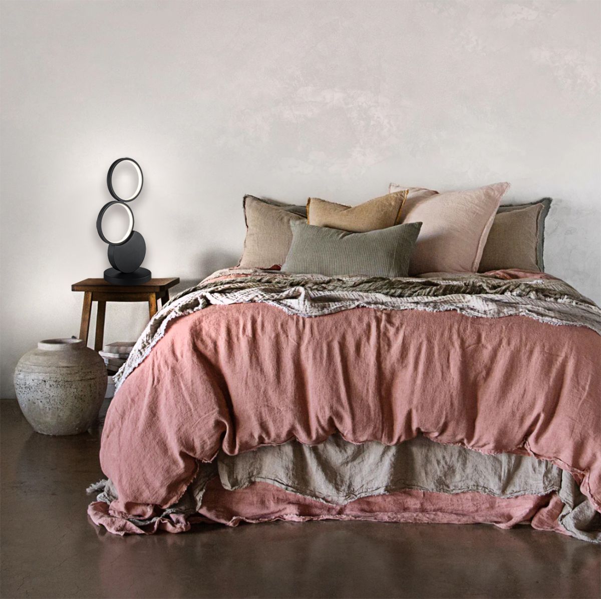 Настольная лампа Escada Lunar 10263/L LED Black