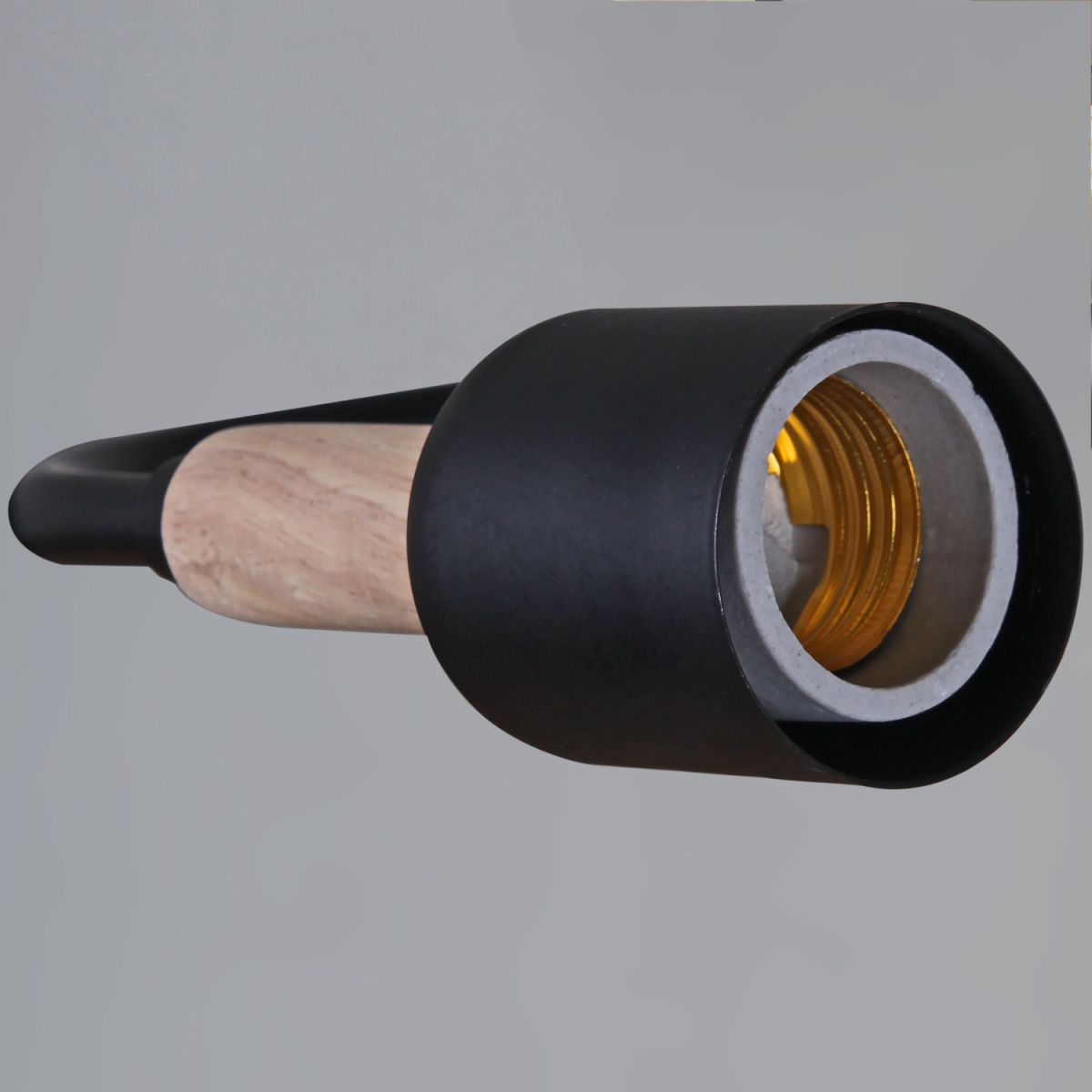 Люстра на штанге Reluce 10070-0.3-06 BK+WOOD