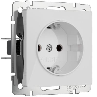 Розетка с заземлением и шторками Werkel 4690389197321 W1171141 a064012