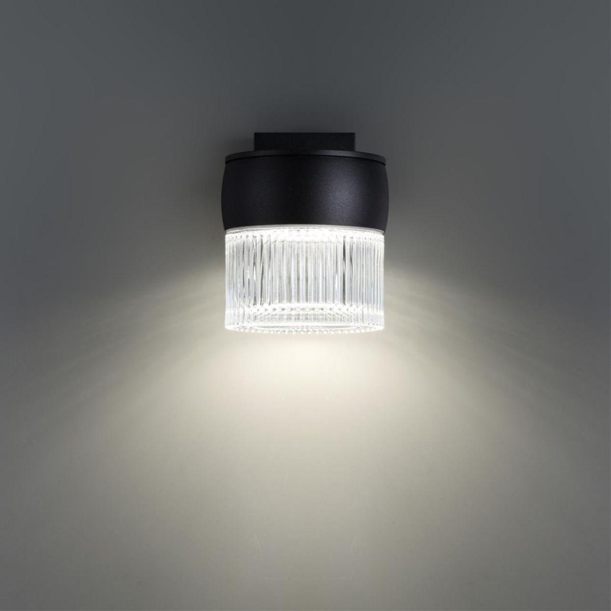 Уличный настенный светильник с переключателем цв. температуры Novotech Street Estima 359717