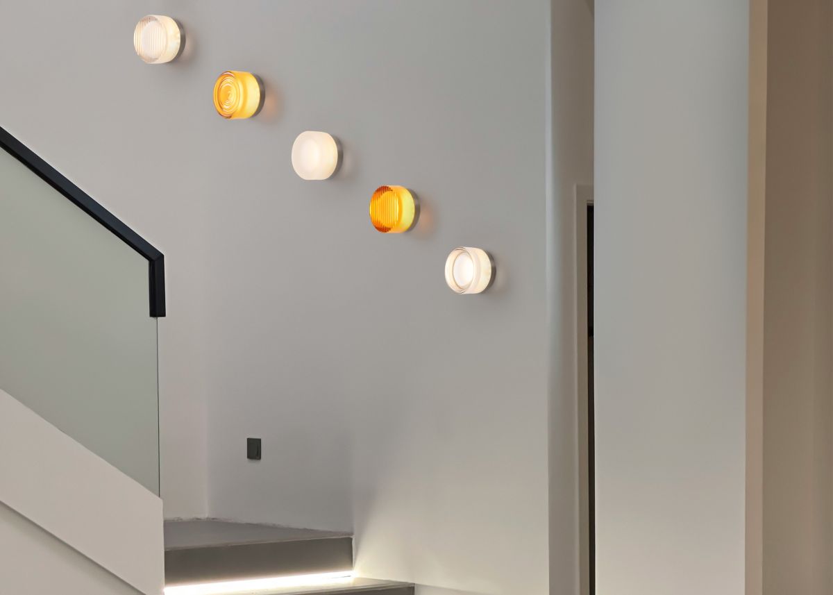 Настенный светильник Freya Retro FR5603WL-L8YA1