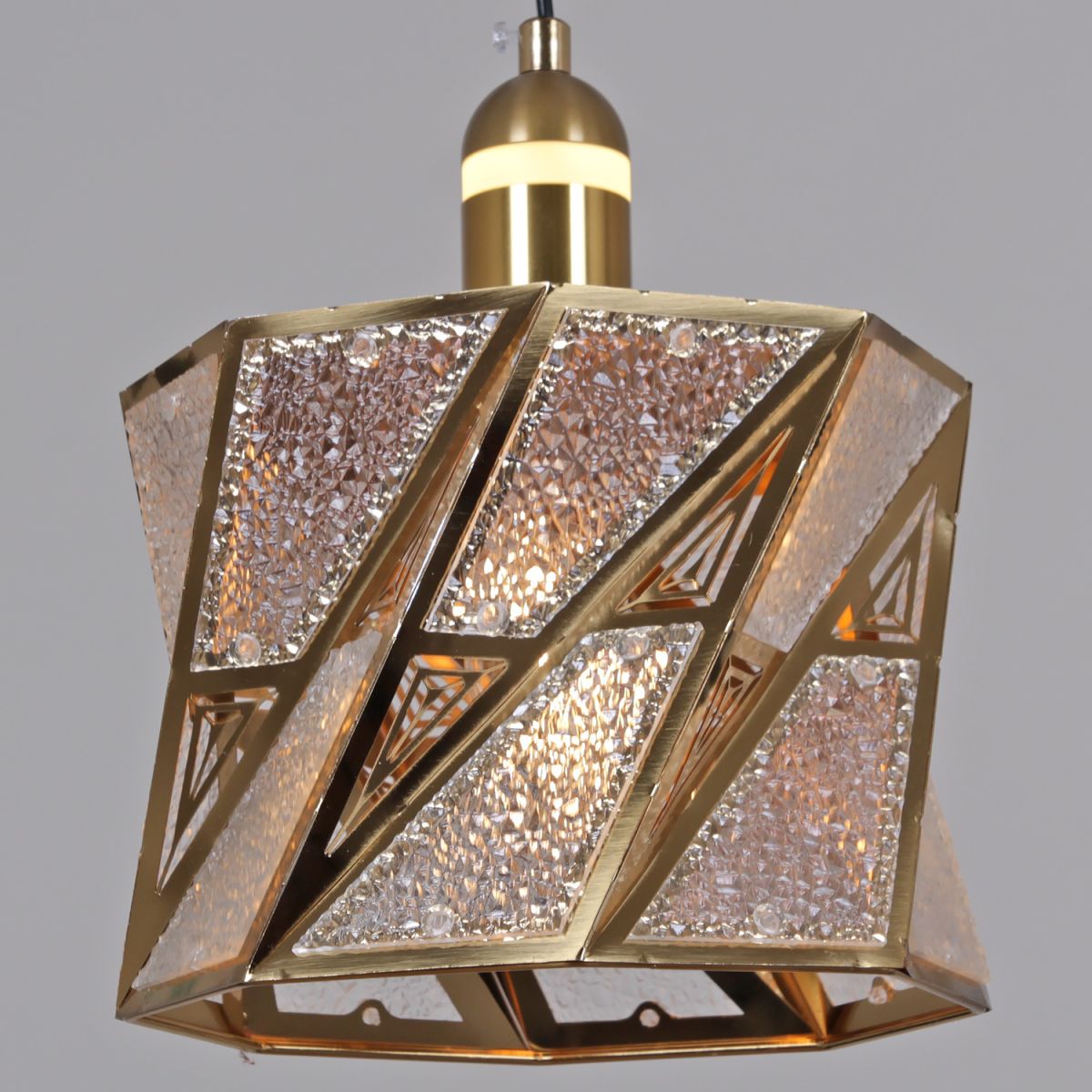 Подвесной светильник Reluce 03772-0.9-03 CU