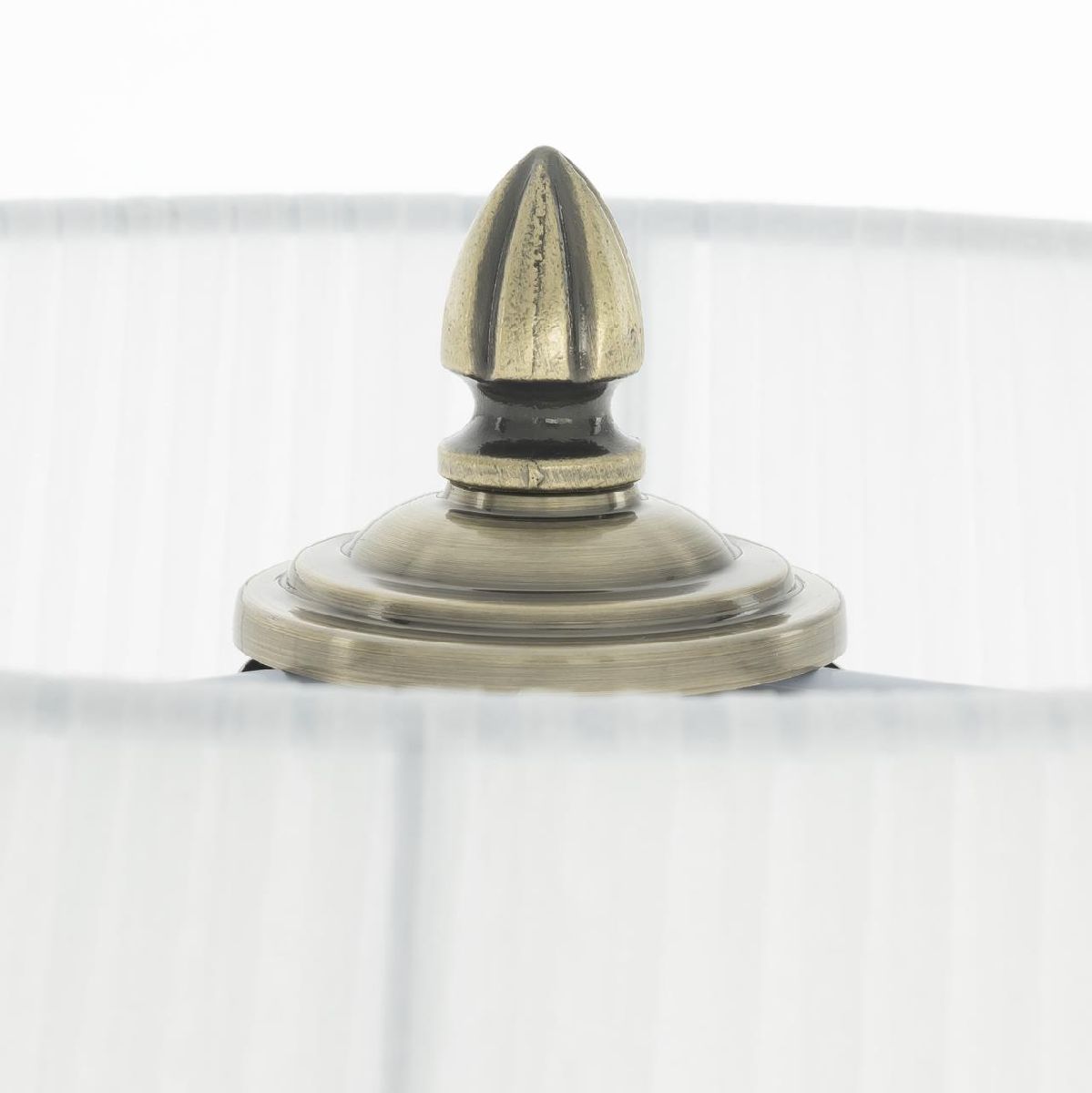 Торшер Citilux Вена CL402930T