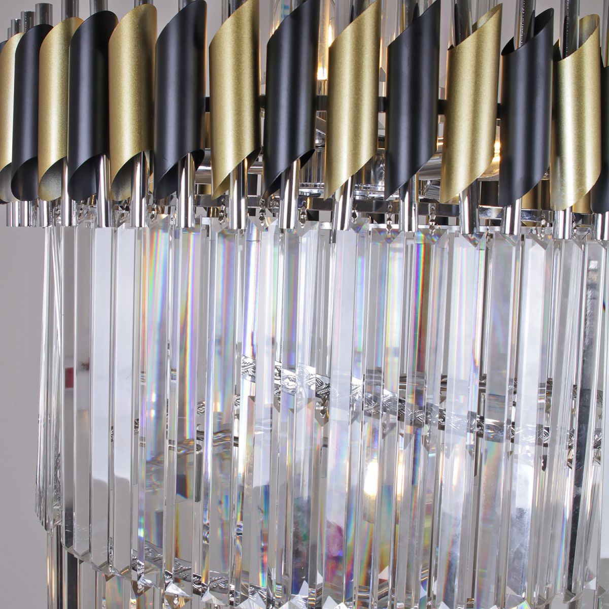 Подвесная люстра Reluce 09001-0.4-600