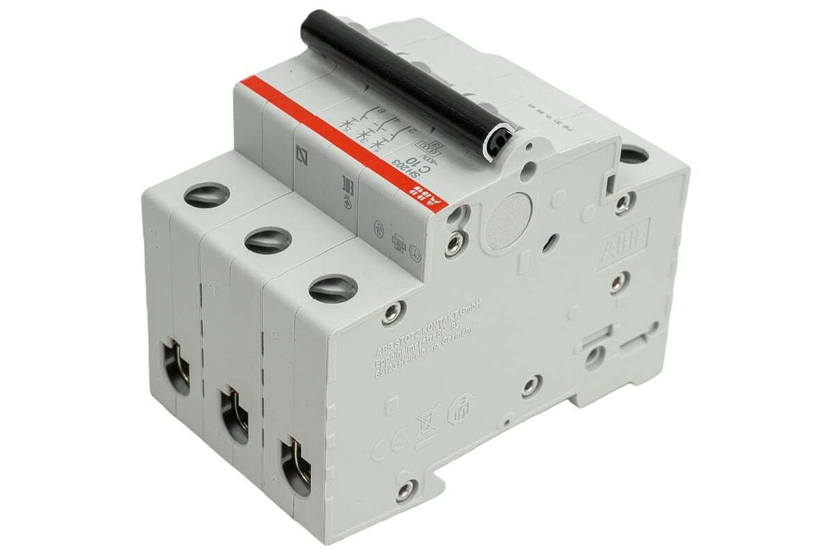 Автоматический выключатель ABB SH203 3-полюсный C10 6кА