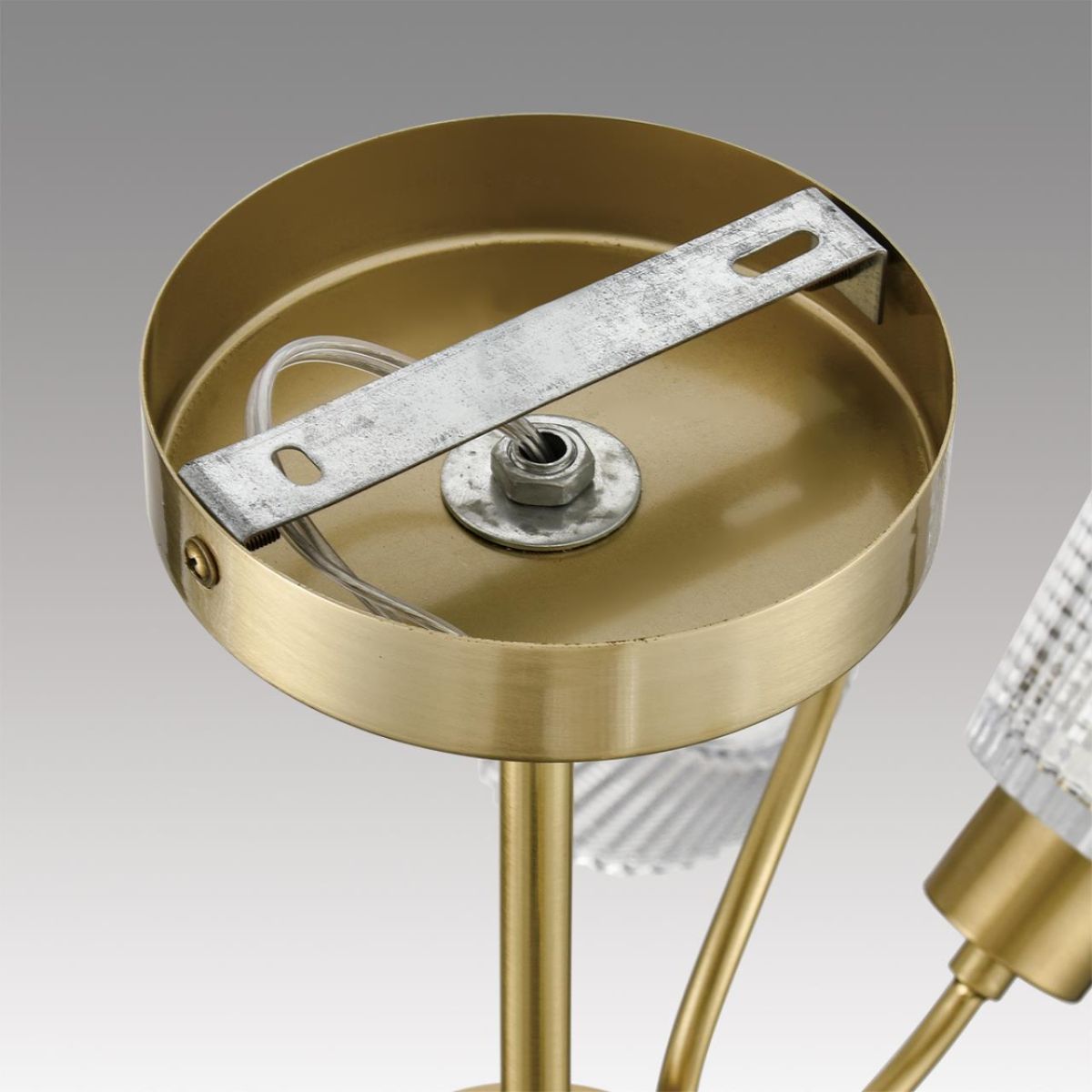 Люстра на штанге Lumion Comfi Imana 8154/8C