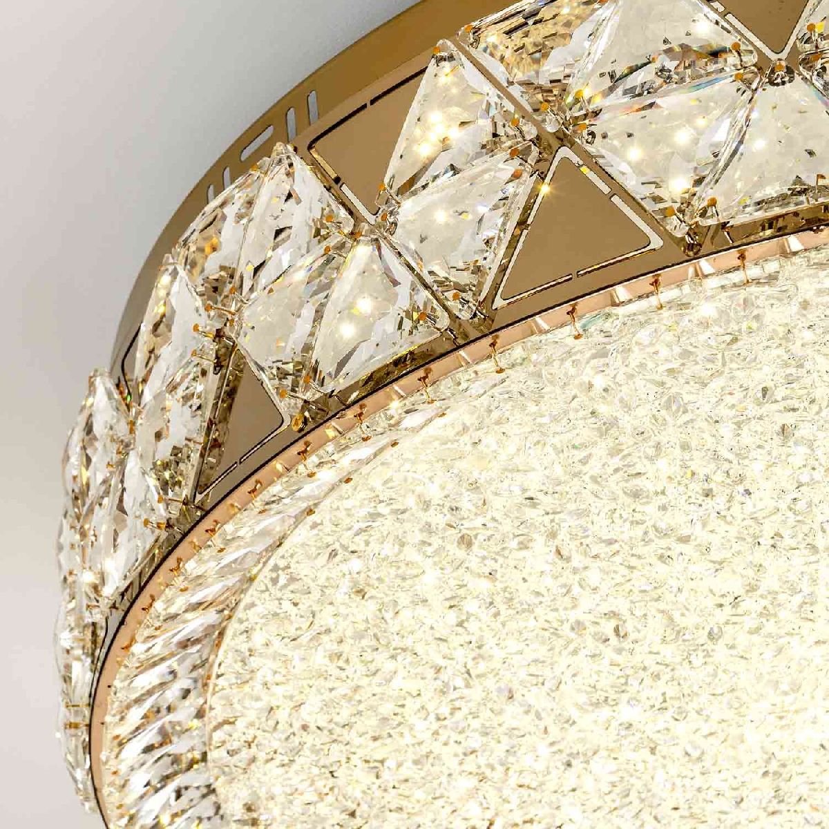 Потолочная люстра Modelux ML.2304.700 GD